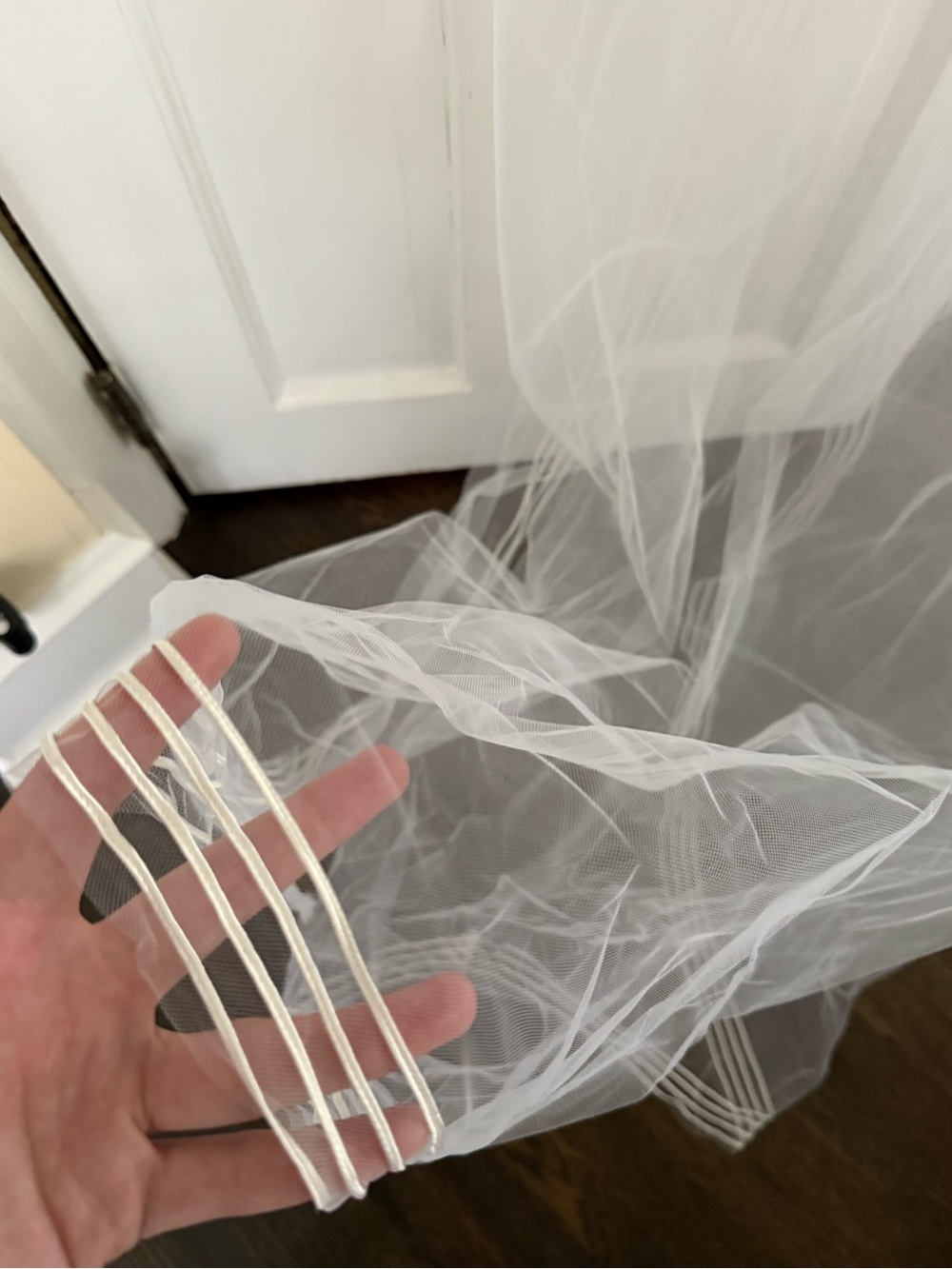 Vintage Peter Langner Wedding Dress + Veil 🤍 - Picture 9 of 14